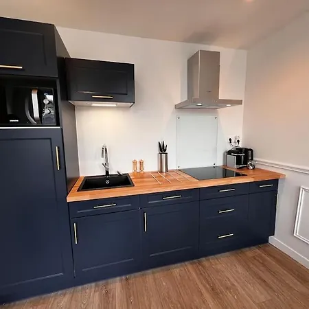 Maison Pour 10 Personnes Max En Plein Centre De Ste Mere Eglise