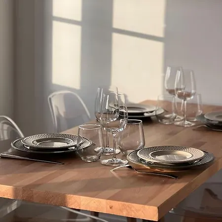 Maison Pour 10 Personnes Max En Plein Centre De Ste Mere Eglise Sainte-Mère-Église