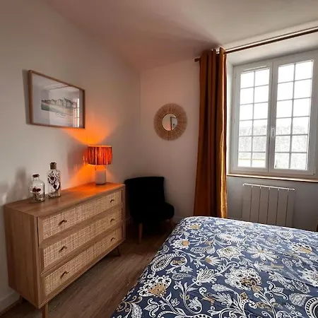 Feriehus Maison Pour 10 Personnes Max En Plein Centre De Ste Mere Eglise Sainte-Mère-Église