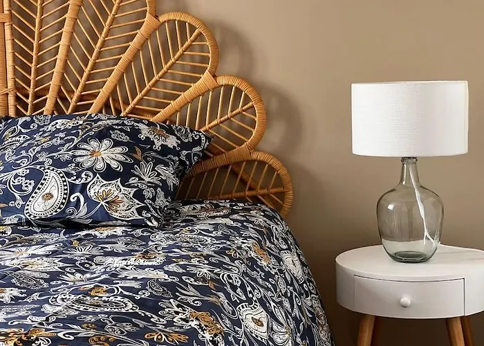 Maison Pour 10 Personnes Max En Plein Centre De Ste Mere Eglise