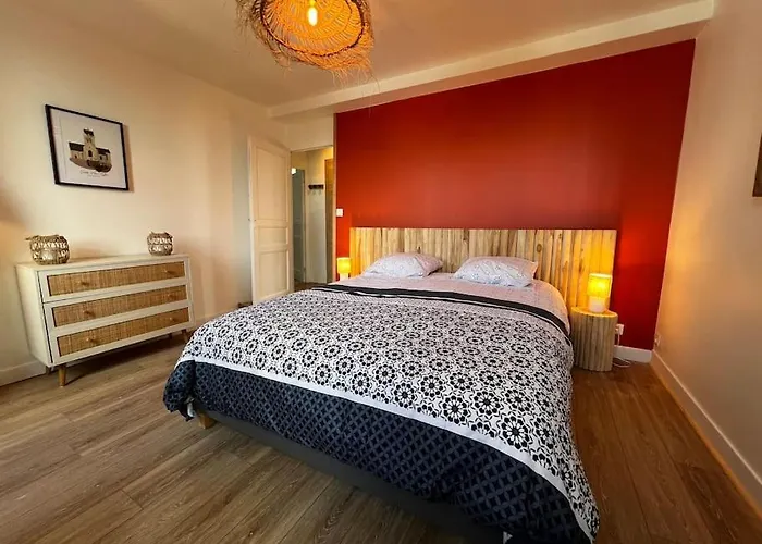 Prázdninový dům Maison Pour 10 Personnes Max En Plein Centre De Ste Mere Eglise *