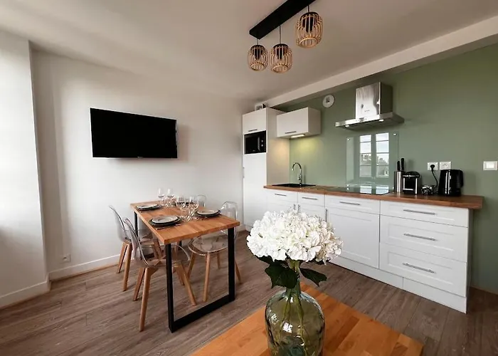 Prázdninový dům Maison Pour 10 Personnes Max En Plein Centre De Ste Mere Eglise