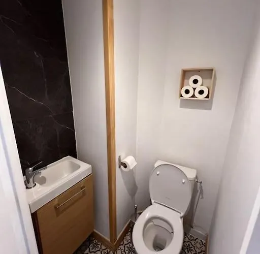 Prázdninový dům Maison Pour 10 Personnes Max En Plein Centre De Ste Mere Eglise *