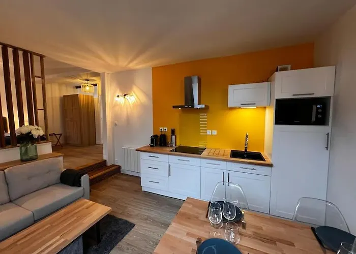 Maison Pour 10 Personnes Max En Plein Centre De Ste Mere Eglise Prázdninový dům