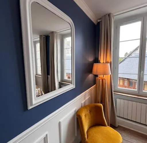 Prázdninový dům Maison Pour 10 Personnes Max En Plein Centre De Ste Mere Eglise